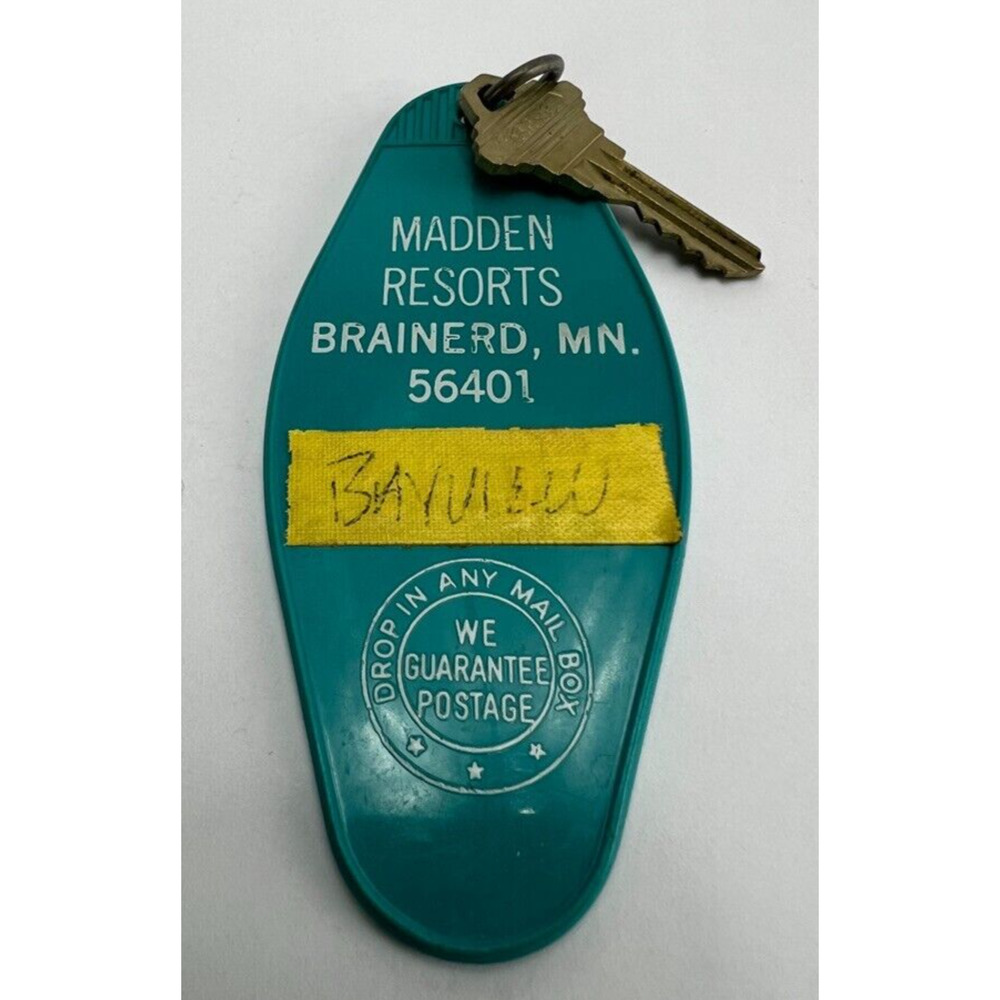 Vintage Madden Resorts Brainerd, Minnesota Blue Hotel Key Fob BAYVIEW Room